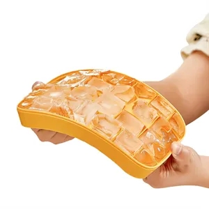 4Pack  Ice Molds/Cube Trays