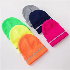 Beanie with stripe of reflective