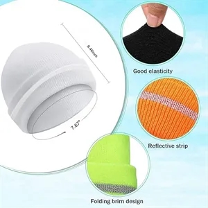 Beanie with stripe of reflective