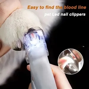 Illuminated Pet Nail Clipper