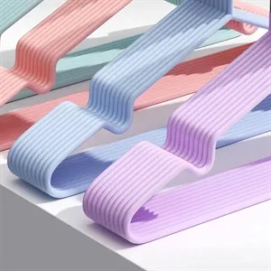 Metal Reinforced Simple Non-Slip Clothing Rack