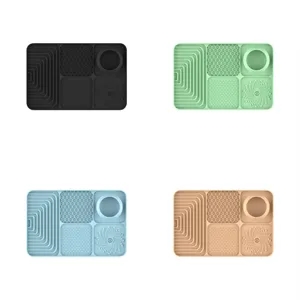 Silicone pet licking mat