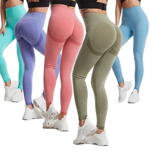 Woman seamless yoga pants