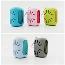 Cooling Towel with Portable Silicone Case